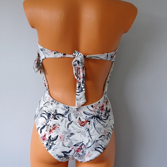 Rachel Roy One Piece Floral Cut Out Swimsuit NWT - Picture 3 of 4